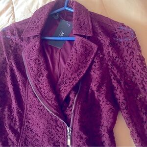 Lace Dress - Zipper (Top to Bottom) -
ONE of a Kind! 😎 NEW - Super Color!!!